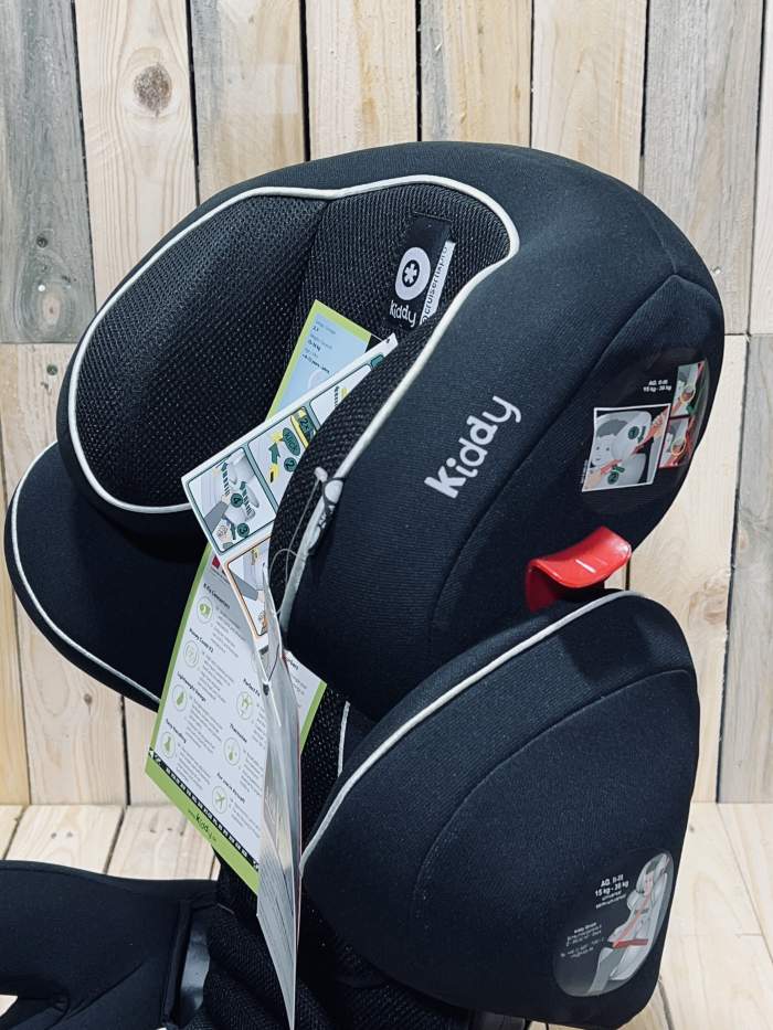 SILLA DE COCHE CRUISERFIX PRO BLACK - QrBox.es