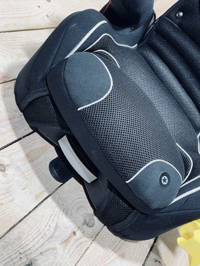 SILLA DE COCHE CRUISERFIX PRO BLACK - QrBox.es
