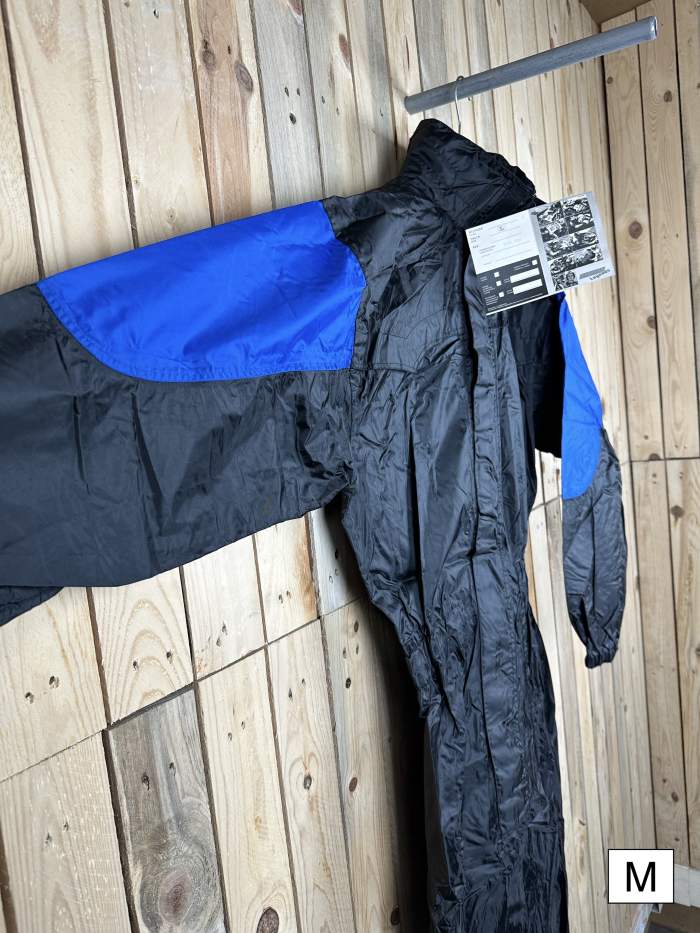 MONO T-M DE LLUVIA IMPERMEABLE GARIBALDI AZUL