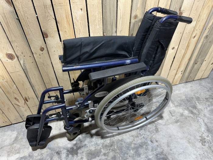 SILLA DE RUEDAS PLEGABLE