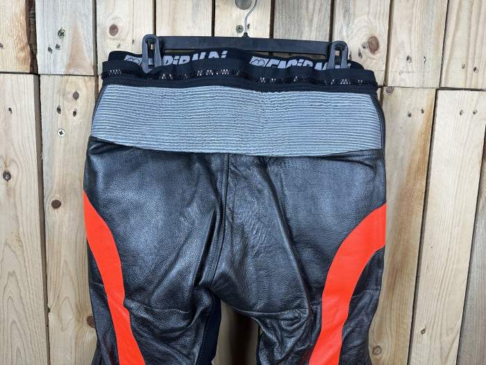PANTALON T-M DE MOTO GARIBALDI 3