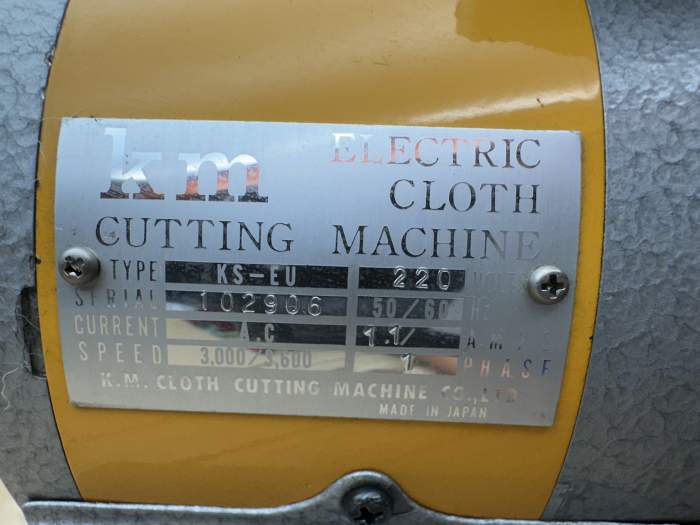 CORTADORA DE TELA JAPONESA KM KS-EU 220V