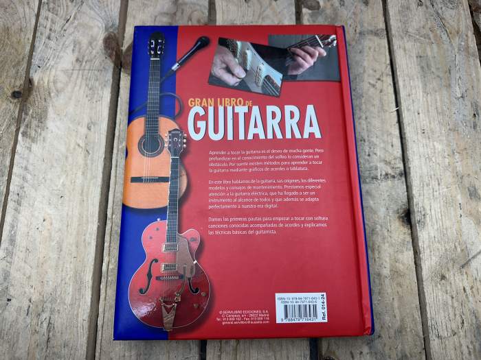 EL GRAN LIBRO DE GUITARRA