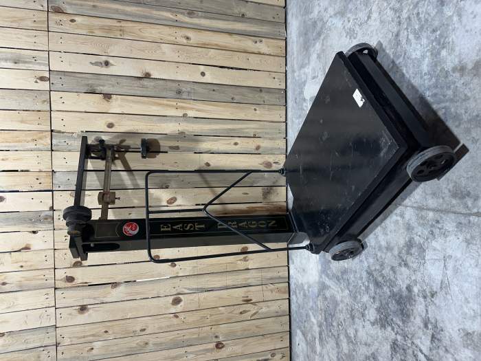 BÁSCULA DE FORJA HASTA 300 KG