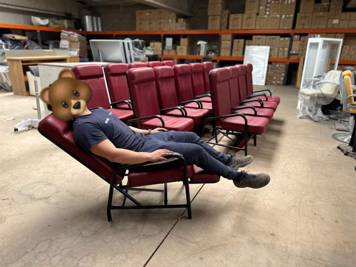 BUTACA RECLINABLE CON REPOSAPIES - QrBox.es