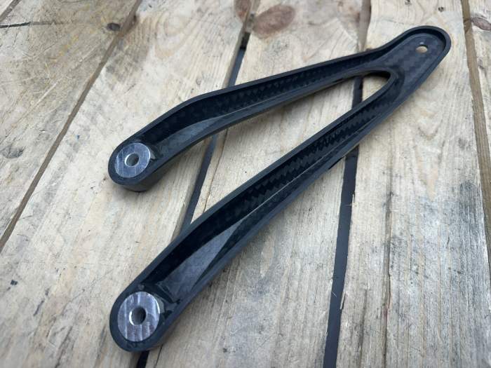 SOPORTE ESCAPE AKRAPOVIC BMW S1000RR 2010-2015