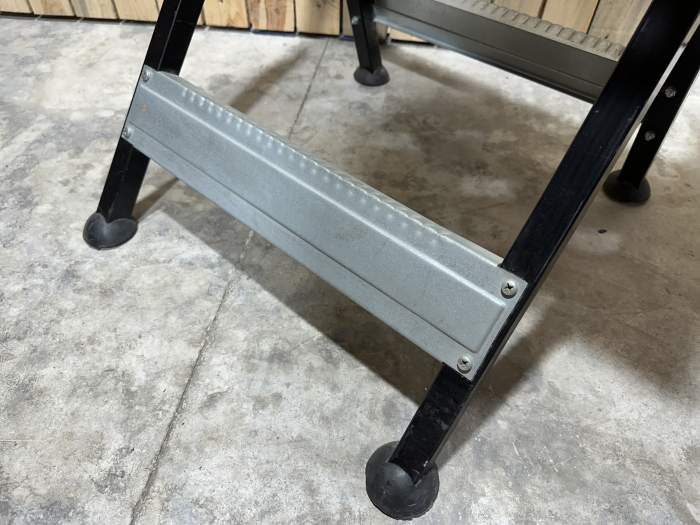 MESA DE TRABAJO PLEGABLE KWB 60X60X80