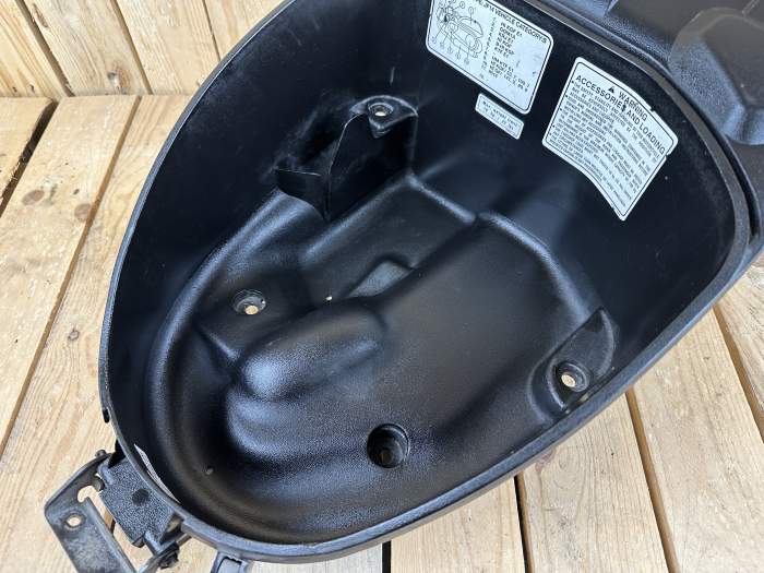 COFRE BAJO ASIENTO HONDA SH125 2005