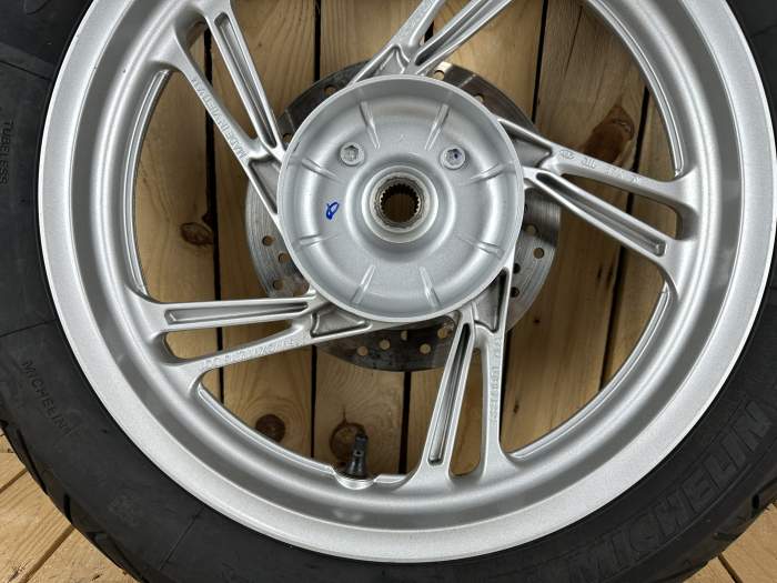 RUEDA COMPLETA TRASERA HONDA SH125I 2019 ABS