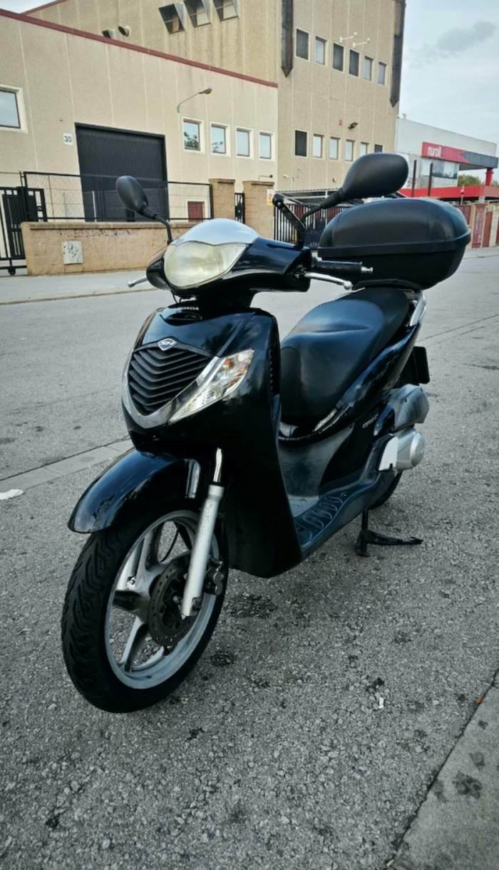 DESPIECE COMPLETO HONDA SH 125 2005