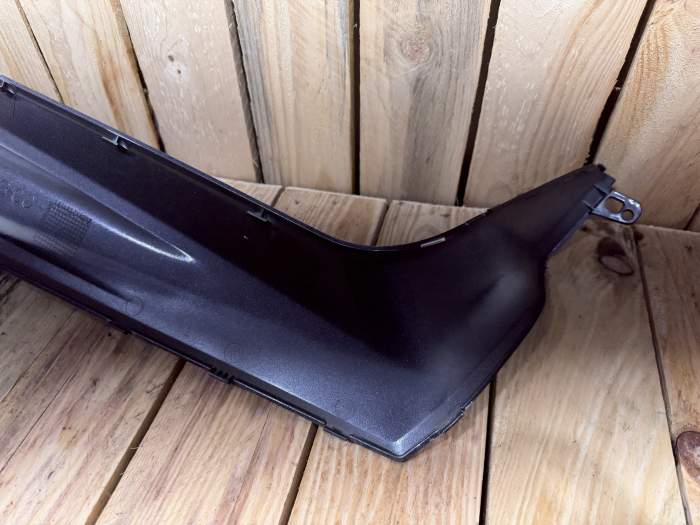 TAPA LATERAL IZQUIERDA YAMAHA XMAX 125 2006