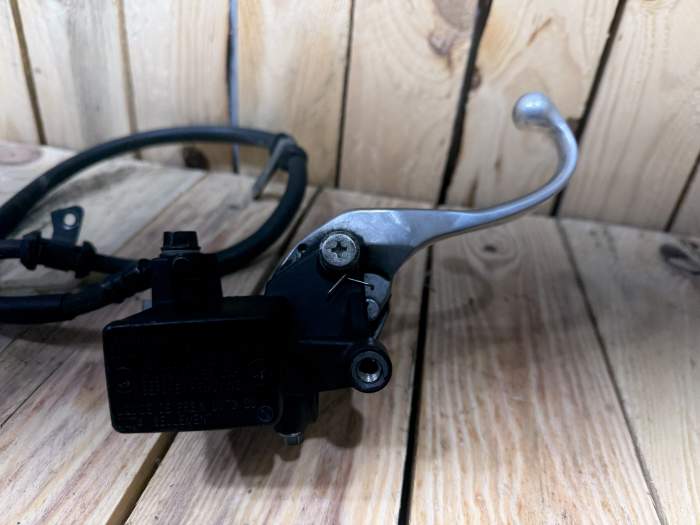 SISTEMA DE FRENADO DELANTERO HONDA SH125 2008