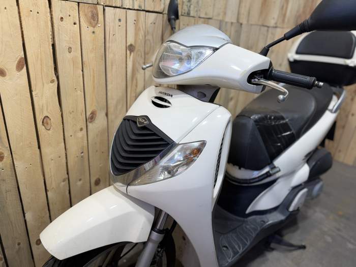 DESPIECE COMPLETO HONDA SH125 2008