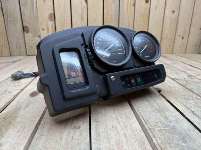 CUADRO INSTRUMENTOS BMW R1150GS
