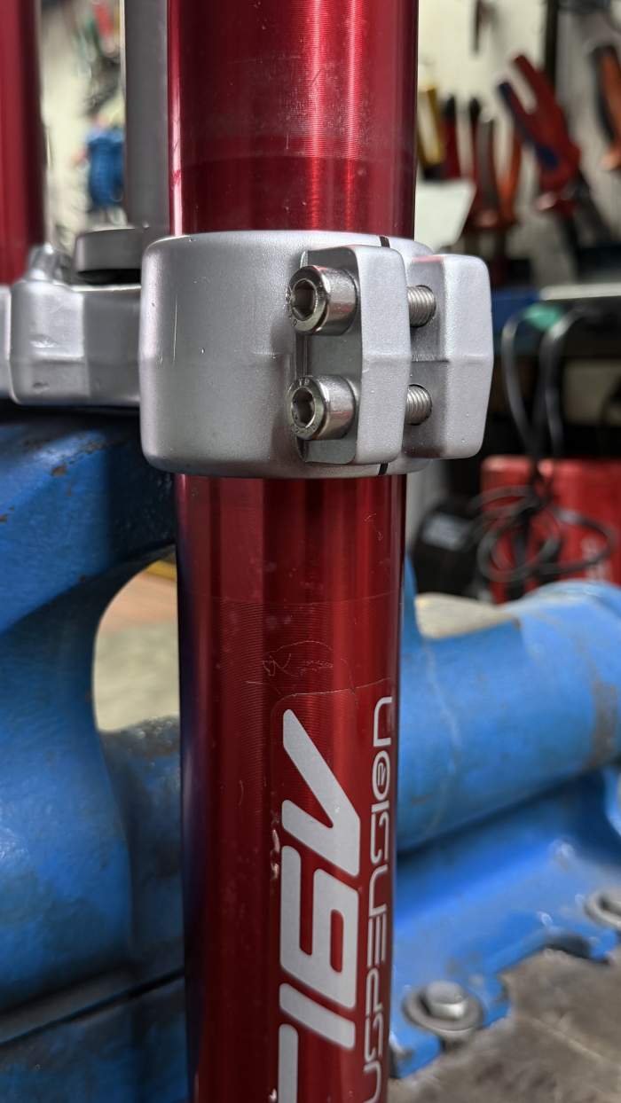 HORQUILLA/BARRAS R16V RIEJU MRT TROPHY