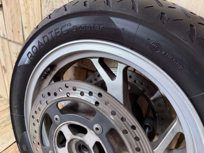 RUEDA DELANTERA SUZUKI BURGMAN 400 ABS 2010