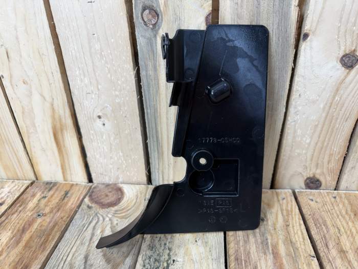PROTECTOR TERMICO IZQ. SUZUKI BURGMAN 400 2010