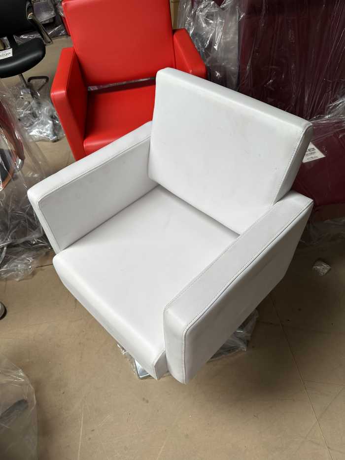 SILLON COMPLETO KUARE BLANCO - QrBox.es