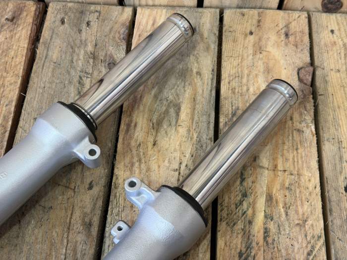 SUSPENSION DELANTERA HONDA S-WING 125 07-12 - QrBox.es