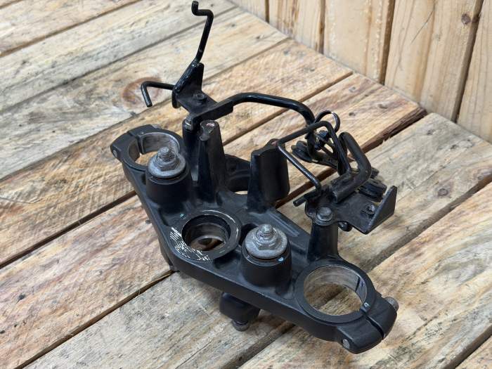TIJA DIRECCION SUPERIOR KAWASAKI ER-6N 09-11