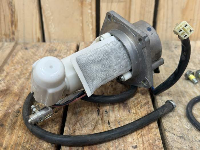 BOMBA COMBUSTIBLE KAWASAKI ER-6N 09-11