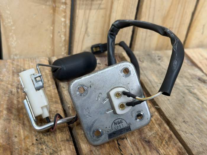 AFORADOR NIVEL COMBUSTIBLE KAWASAKI ER-6N 09-11