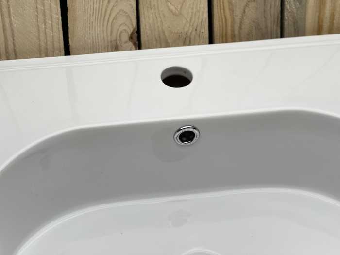 LAVABO DE PORCELANA BLANCA 100CM