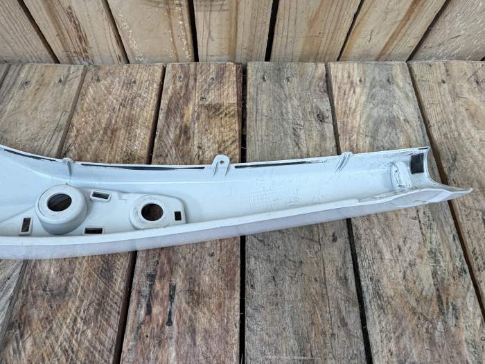 PLASTICO TRASERO DERECHO KAWASAKI ER-6N 09-11