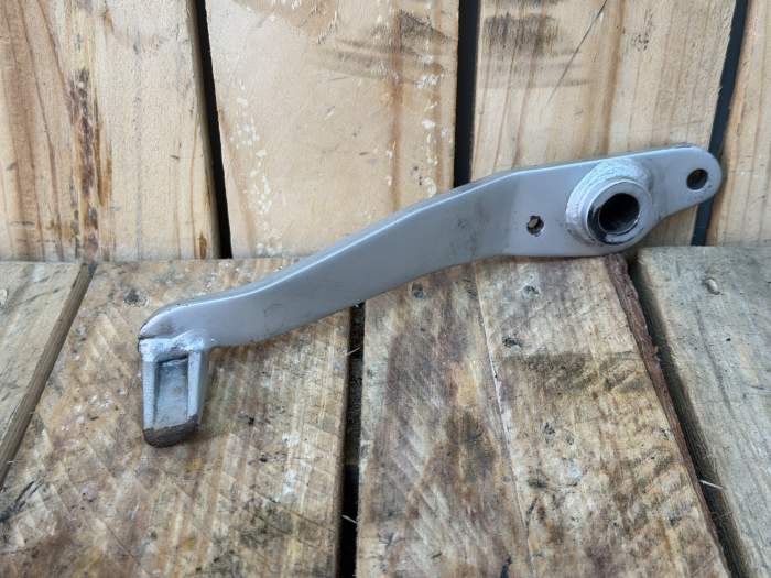 PEDAL DE FRENO KAWASAKI ER-6N 09-11