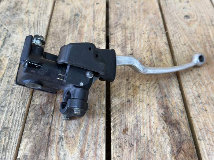BOMBA FRENO TRASERO SUZUKI BURGMAN 400 07-17