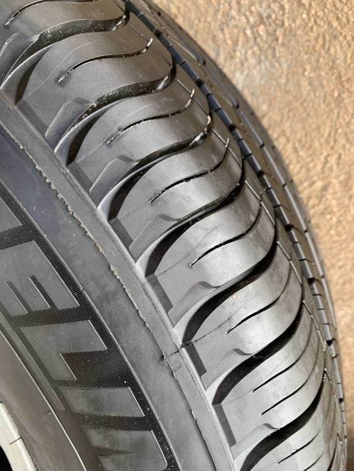 JUEGO 5 LLANTAS + NEUMÁTICOS TOYOTA HDJ