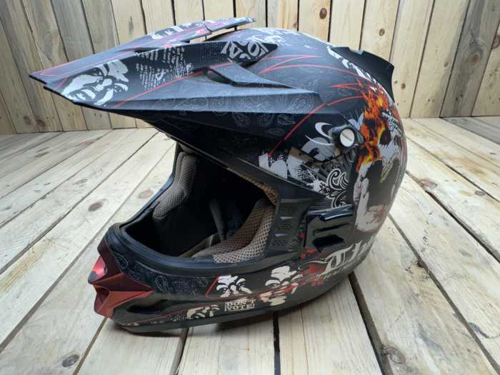 CASCO T-XXL THH HELMETS SKULL