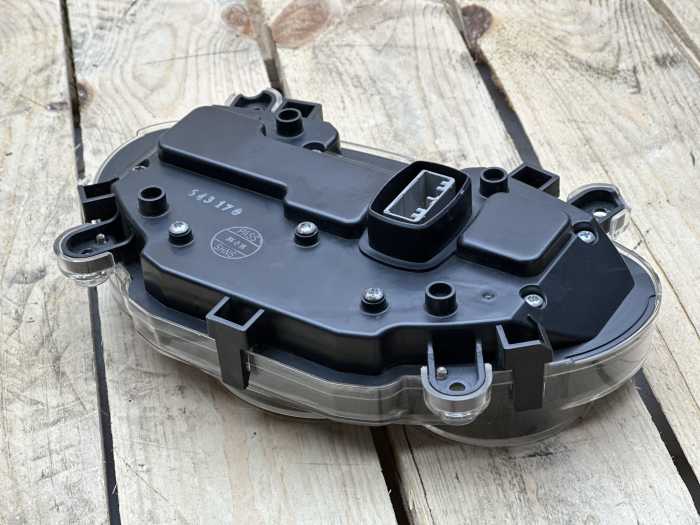 CUENTAQUILOMETROS PIAGGIO BV350 ABS 2012-2016