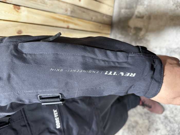 CHAQUETA T-3XL REVIT POSEIDON NEGRA