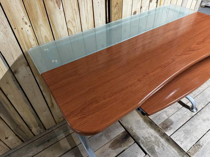 MESA DE ESCRITORIO 77x115x60cm