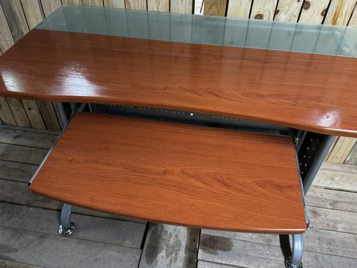 MESA DE ESCRITORIO 77x115x60cm