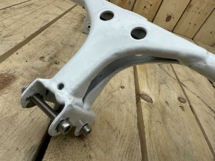 SOPORTE FARO CARENADO APRILIA FUTURA AF1