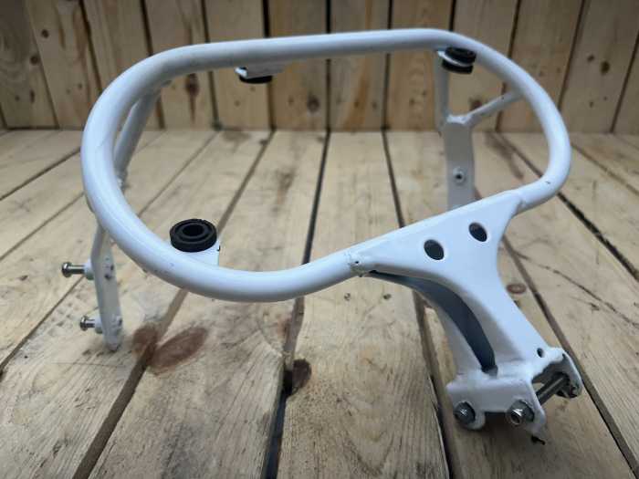 SOPORTE FARO CARENADO APRILIA FUTURA AF1