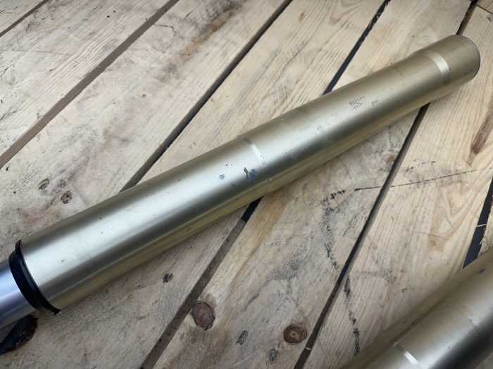 HORQUILLAS DELANTERAS APRILIA FUTURA AF1