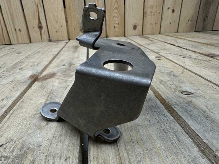 SOPORTE DCHA PROTECCIÓN DE TANQUE BMW R1250GS