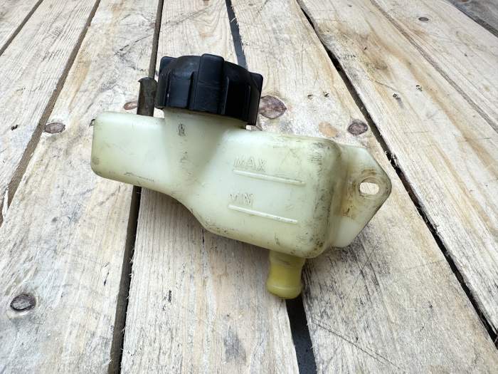 VASO EXPANSOR LIQUIDO RADIADOR APRILIA AF1