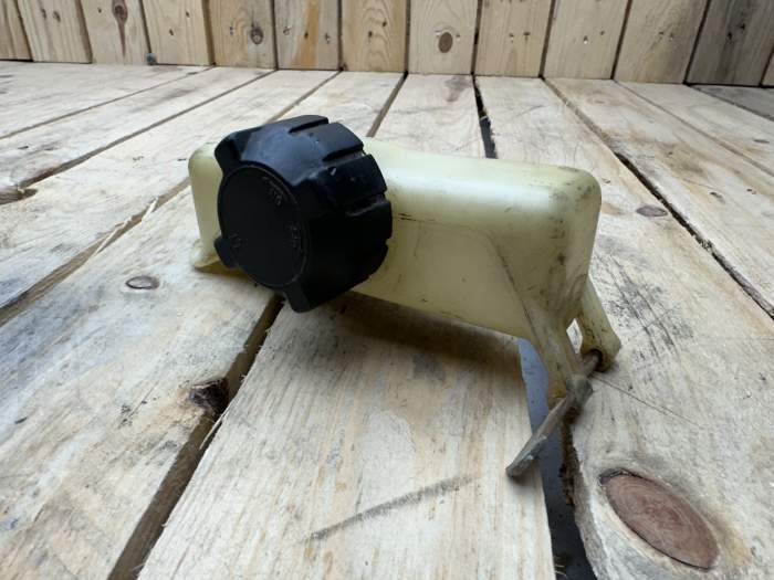 VASO EXPANSOR LIQUIDO RADIADOR APRILIA AF1