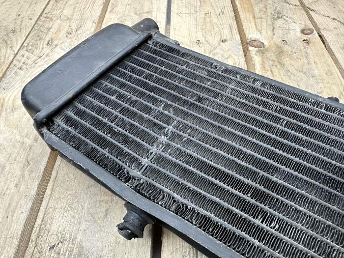 RADIADOR APRILIA FUTURA AF1 B