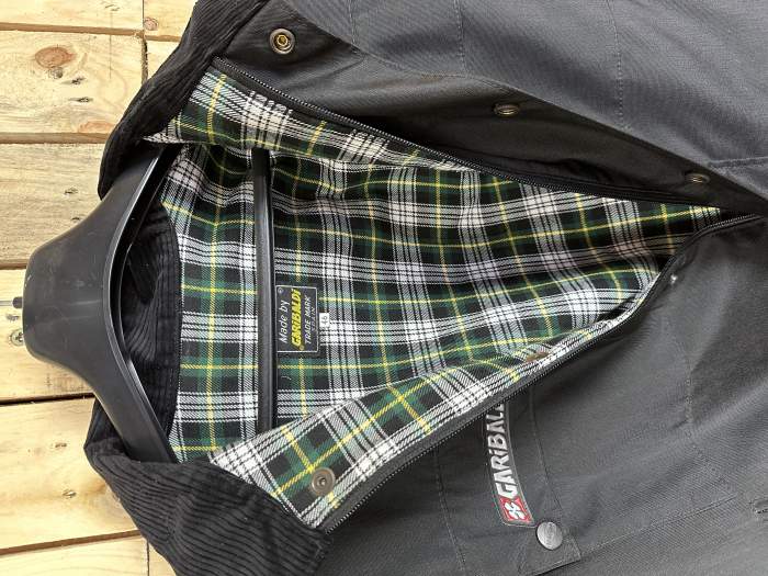 CHAQUETA T-S CASUAL GARIBALDI NEGRA