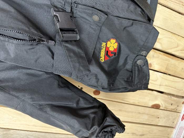 CHAQUETA T-S DE MOTO GARIBALDI NEGRA 1