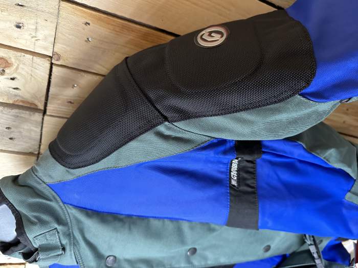 CHAQUETA T-S DE MOTO GARIBALDI AZUL