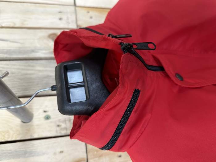 CORTAVIENTOS T-S ROJO GARIBALDI