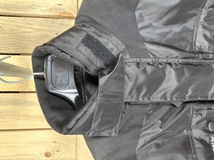 CHAQUETA T-M MOTO GARIBALDI NEGRA 1