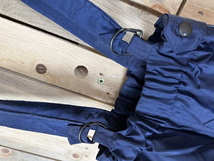 PANTALON T-M CHUBASQUERO CON TIRANTES AZUL