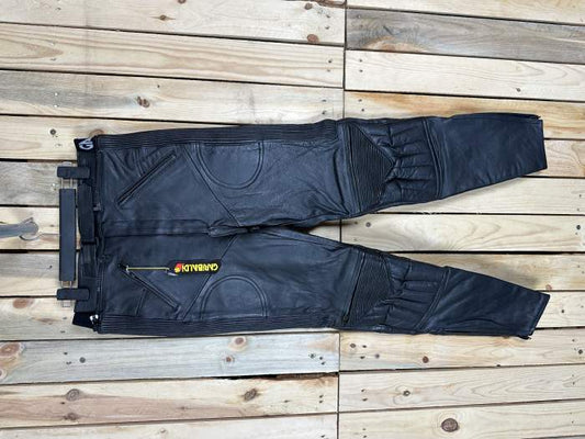 PANTALON T-M DE CUERO PARA MOTO GARIBALDI
